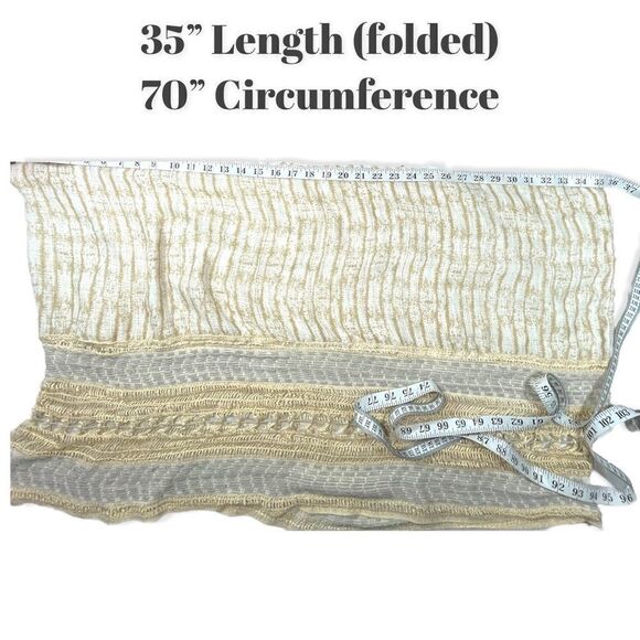 ISA & STEF Tan & White Infinity Scarf - Picture 8 of 10